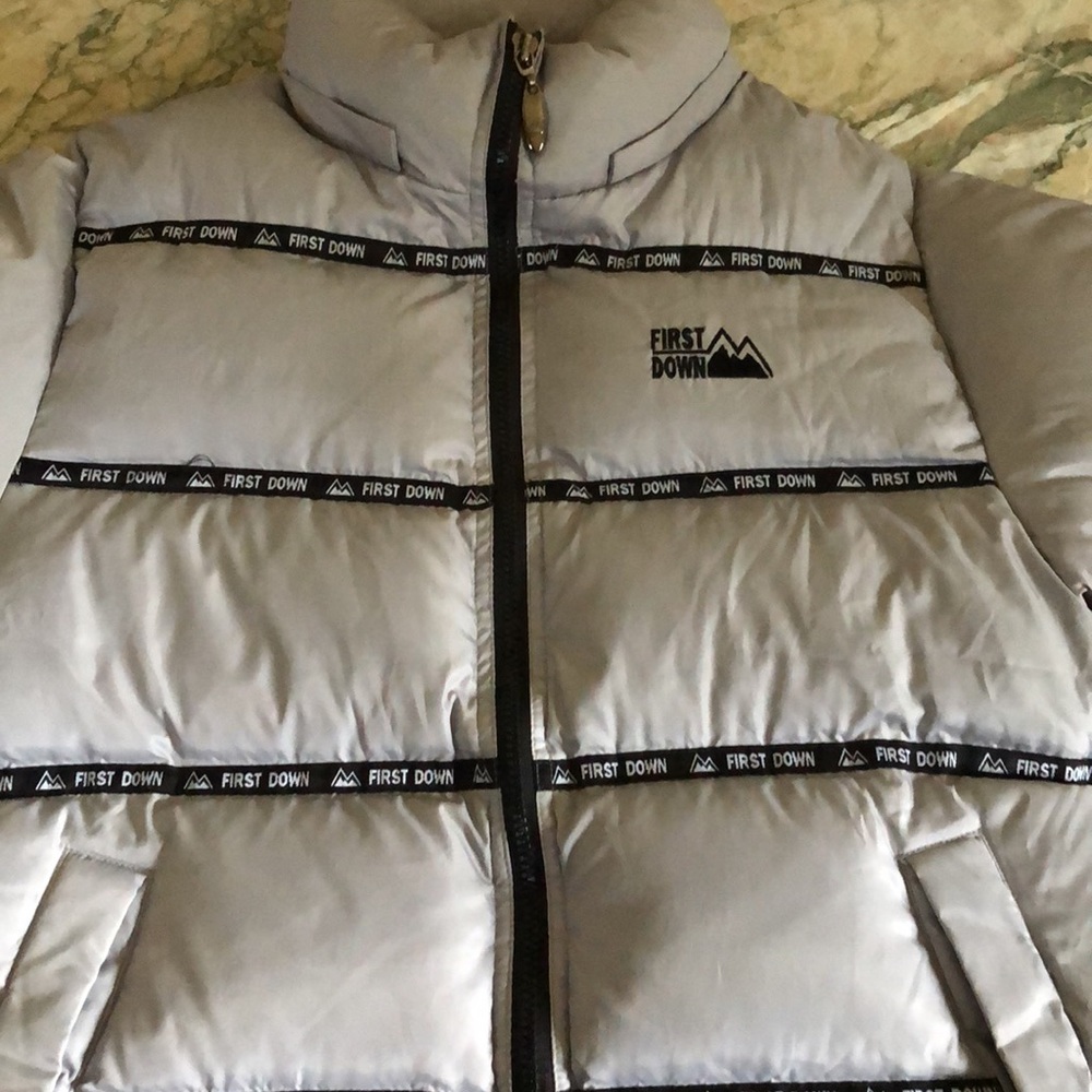 FIRST DOWN Jacket - Picture 12 of 12